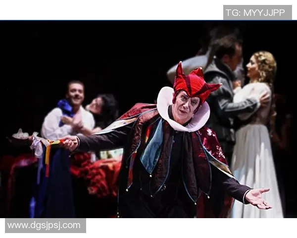 昔日绿茵豪杰再聚首见证足坛传奇岁月温情时刻